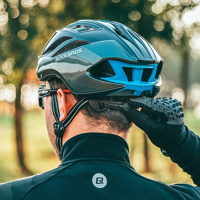 Kerékpáros védősisak